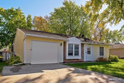 934 Shiloh Ct, Joliet, IL 60431