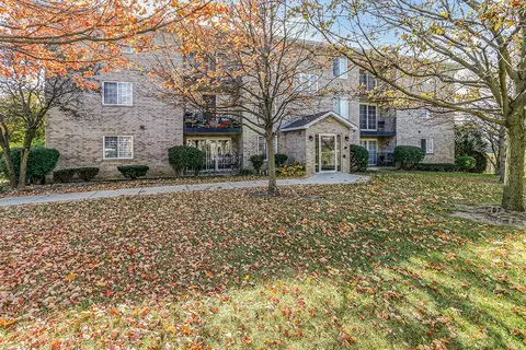 12928 W 159th St #2D, Homer Glen, IL 60491
