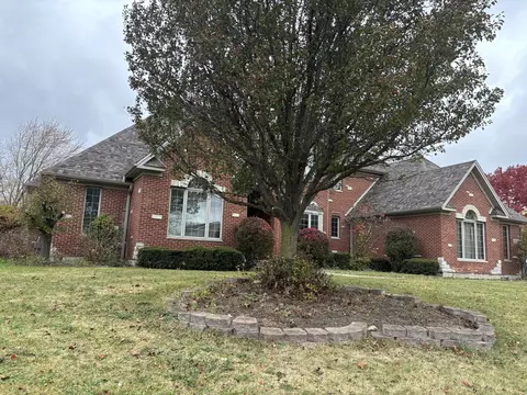196 Mallard Ln, Bloomingdale, IL 60108