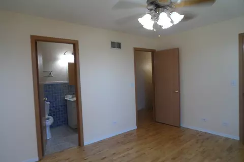Bedroom - 916 Symphony Dr, Aurora, IL 60505 photo 3 of 5