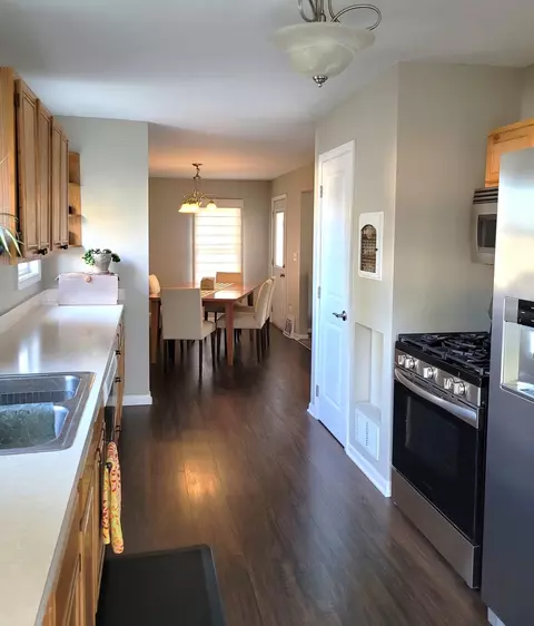Kitchen - 302 Washington St, West Dundee, IL 60118 photo 1 of 2