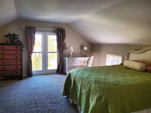Bedroom - 302 Washington St, West Dundee, IL 60118 photo 1 of 1