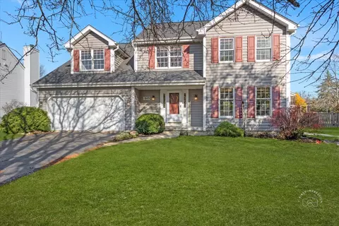 1849 Sheffield Ln, Geneva, IL 60134