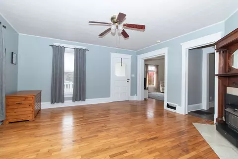 105 W Ulmer St, Arrowsmith, IL 61722 photo 4