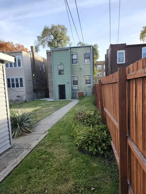216 E 68th St, Chicago, IL 60637 photo 20
