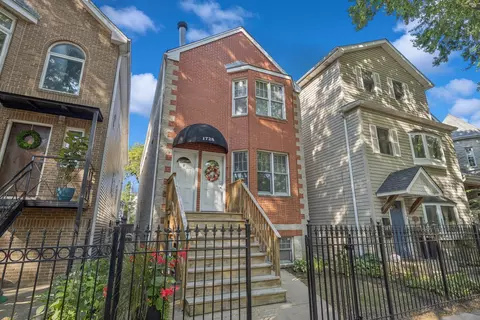 1728 W Barry Ave #3, Chicago, IL 60657