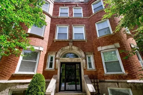4537 S Indiana Ave #1, Chicago, IL 60653