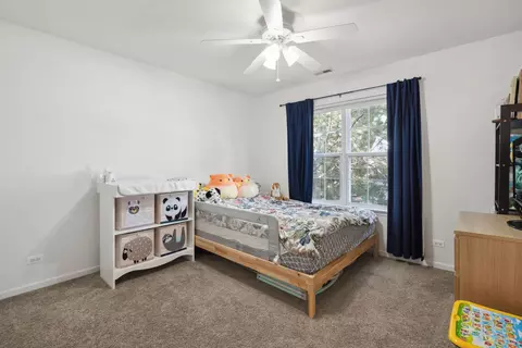 Bedroom - 420 Alexia Ct, Wheeling, IL 60090 photo 2 of 2
