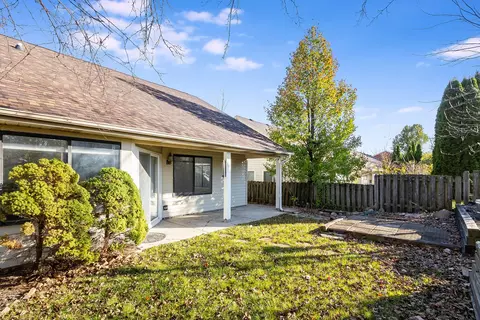 1005 Pheasant Run Ln, Aurora, IL 60504 photo 14