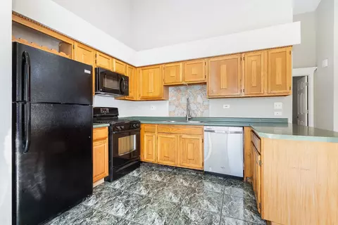 1005 Pheasant Run Ln, Aurora, IL 60504 photo 7