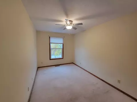 Bedroom - 1314 Challis Dr, Bloomington, IL 61704 photo 2 of 3