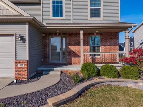 Exterior - 1309 Kickapoo Creek Rd, Bloomington, IL 61705 photo 3 of 3