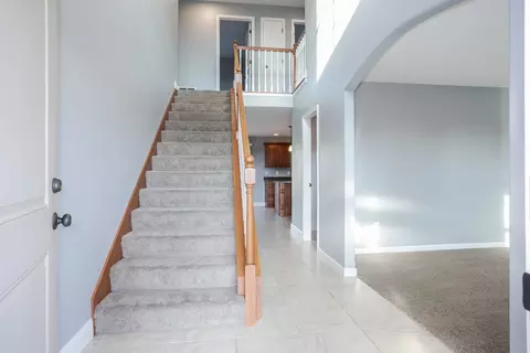 Entry Way - 1309 Kickapoo Creek Rd, Bloomington, IL 61705 photo 2 of 4
