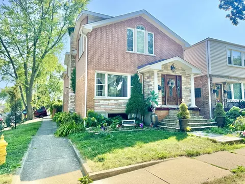 6503 W Sunnyside Ave, Harwood Heights, IL 60706