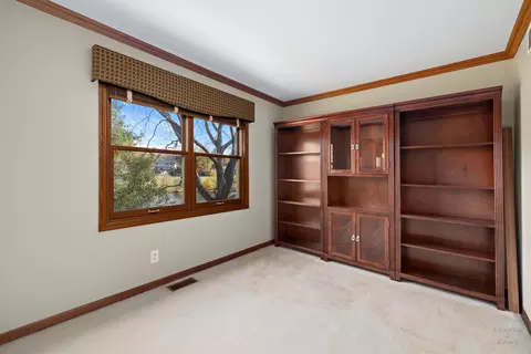 Bedroom - 3 Chestnut Ct, Cary, IL 60013 photo 3 of 7