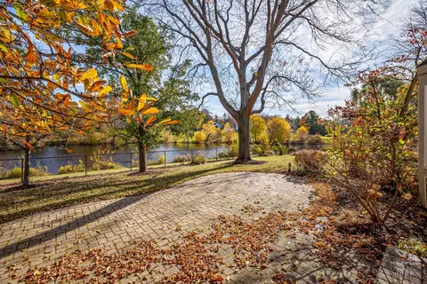 Exterior - 3 Chestnut Ct, Cary, IL 60013 photo 3 of 3