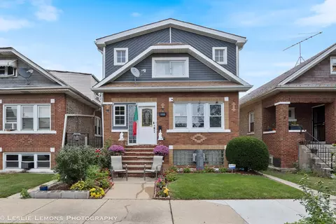 3251 S Kedvale Ave, Chicago, IL 60623