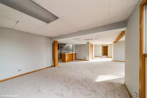 990 Cobblers Crossing Xing, Elgin, IL 60120 photo 22