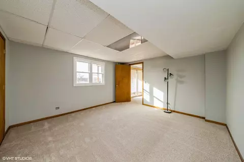 990 Cobblers Crossing Xing, Elgin, IL 60120 photo 23
