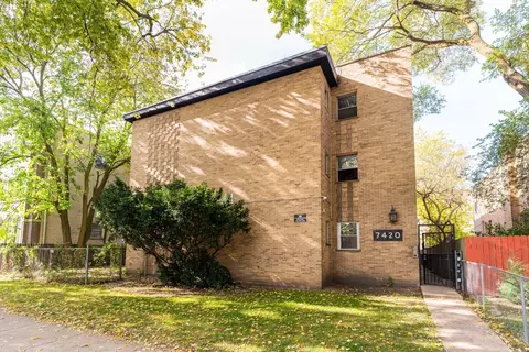 7420 N Winchester Ave #1A, Chicago, IL 60626