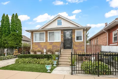 2038 N Nagle Ave, Chicago, IL 60707