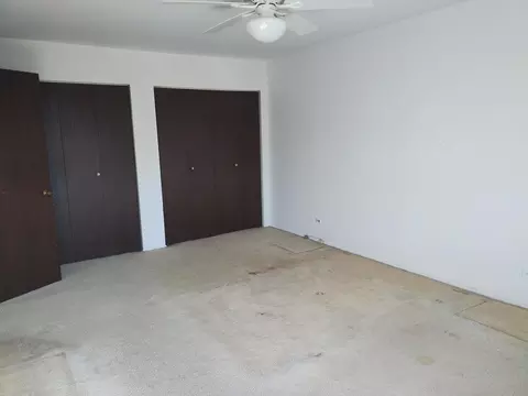 Bedroom - 2616 Smith St, Rolling Meadows, IL 60008 photo 2 of 6