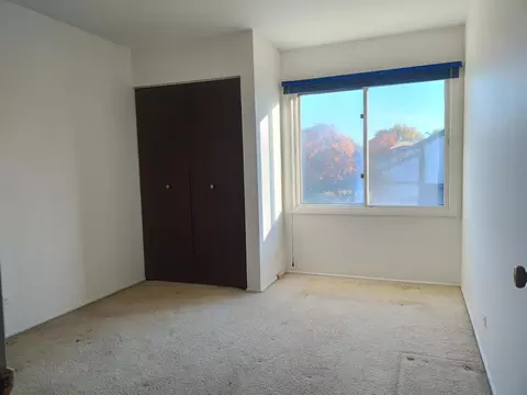 Bedroom - 2616 Smith St, Rolling Meadows, IL 60008 photo 6 of 6
