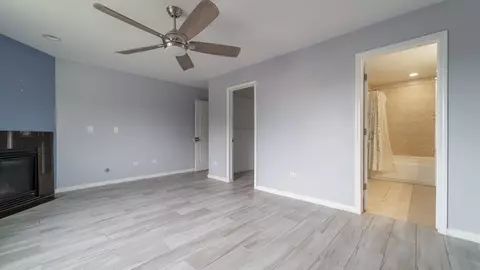 2878 E 94th St, Chicago, IL 60617 photo 35