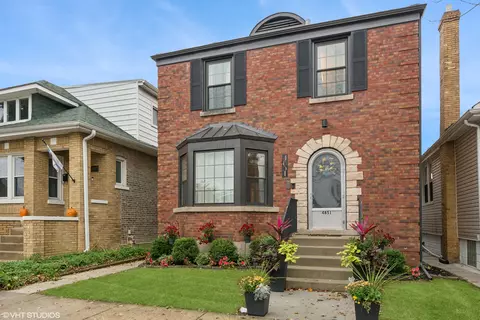 4851 W Carmen Ave, Chicago, IL 60630