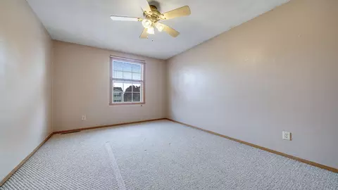 802 Old Hunter Run, Byron, IL 61010 photo 22