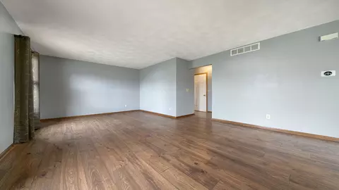 802 Old Hunter Run, Byron, IL 61010 photo 12