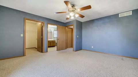 802 Old Hunter Run, Byron, IL 61010 photo 19