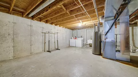 802 Old Hunter Run, Byron, IL 61010 photo 28