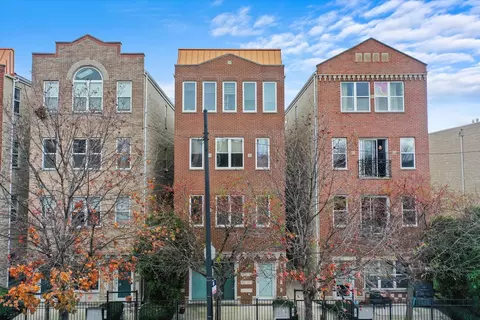 2442 W Harrison St #3, Chicago, IL 60612