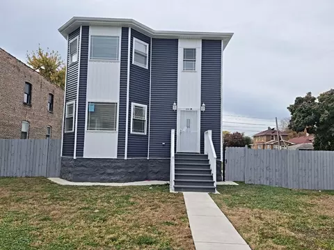 800 S 17th Ave, Maywood, IL 60153