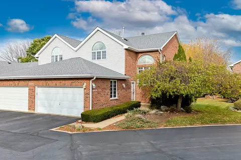 11414 Algonquin Rd #F, Huntley, IL 60142