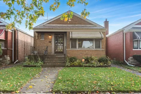 8731 S Euclid Ave, Chicago, IL 60617