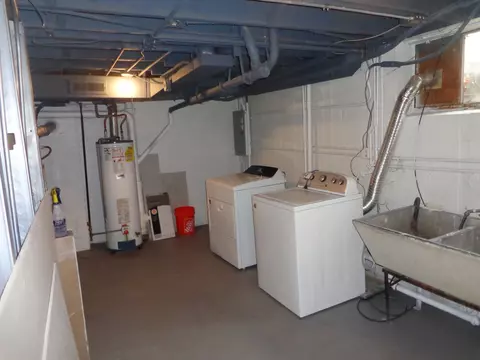 Other - 115 Fellows Ct, Elmhurst, IL 60126 photo 4 of 5