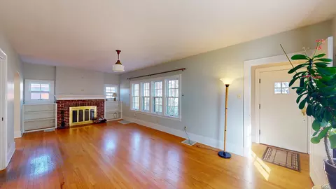 Living - 1209 W Daniel St, Champaign, IL 61821 photo 2 of 4