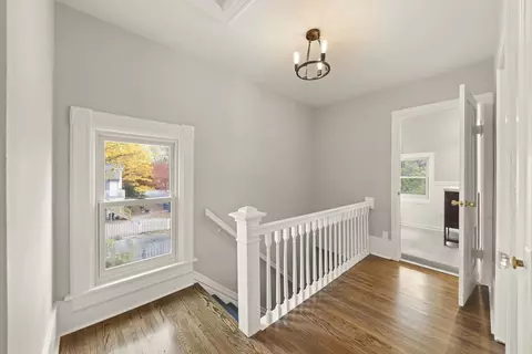 466 Simms St, Aurora, IL 60505 photo 13