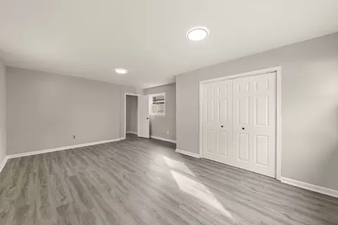466 Simms St, Aurora, IL 60505 photo 11