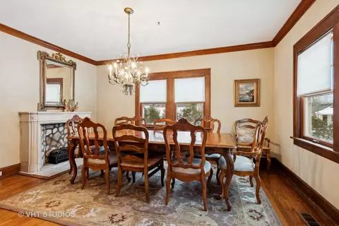 Dining - 1010 N Main St, Wheaton, IL 60187 photo 1 of 2