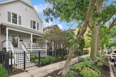 1618 W Winona St, Chicago, IL 60640