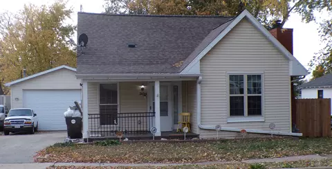 204 N Buchanan St, Heyworth, IL 61745