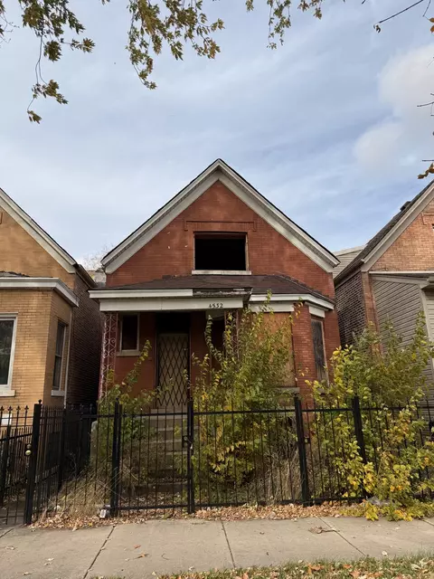 4532 W Maypole Ave, Chicago, IL 60624