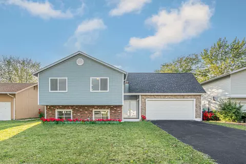 504 Farm View Rd, University Park, IL 60484