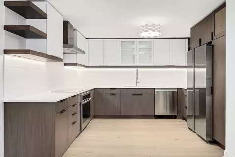Kitchen - 110 E Delaware Pl #1004, Chicago, IL 60611 photo 1 of 2
