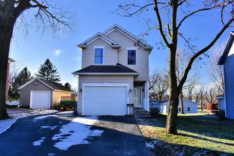 205 West St, Kingston, IL 60145