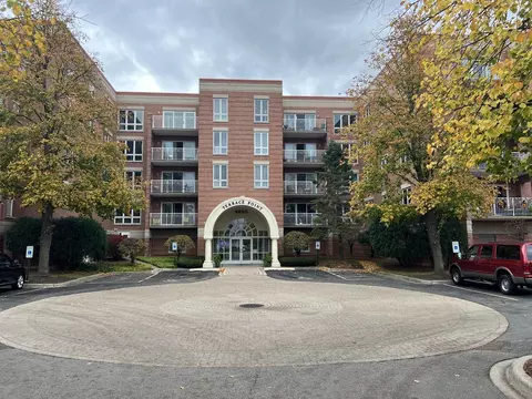 4655 N Cumberland Ave #217, Norridge, IL 60706