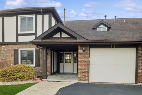15728 Orlan Brook Dr #1W, Orland Park, IL 60462